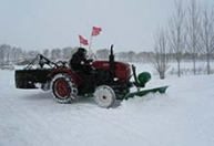 我愛發(fā)明雪路旋風(fēng) 剁冰機掃雪機 小型掃雪機 推雪鏟前推雪后剁冰